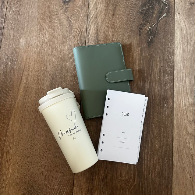 Mom Time Duo – Thermobecher + Planer 2026